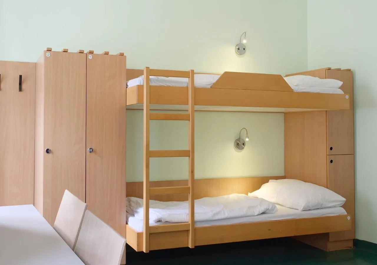 Hostel Jugendherberge Wien - Myrthengasse