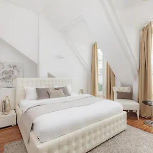 Visionapartments Marc-aurel-strasse - Contactless Check-in Apartment