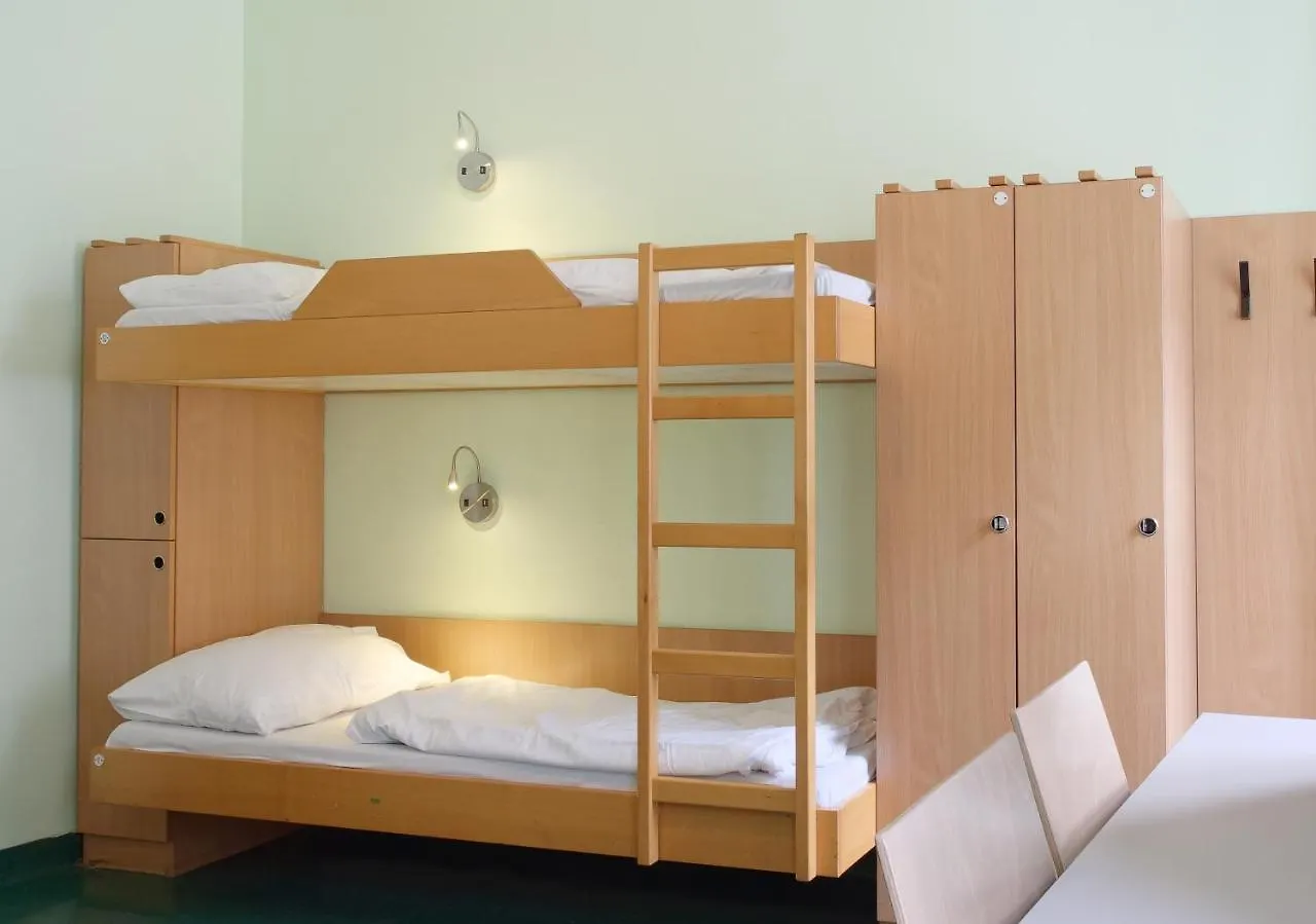Hostel Jugendherberge Wien - Myrthengasse